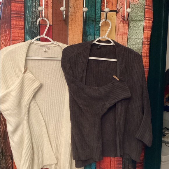 Barefoot Dreams Cozy Chic Lite Shrugs - Picture 2 of 5